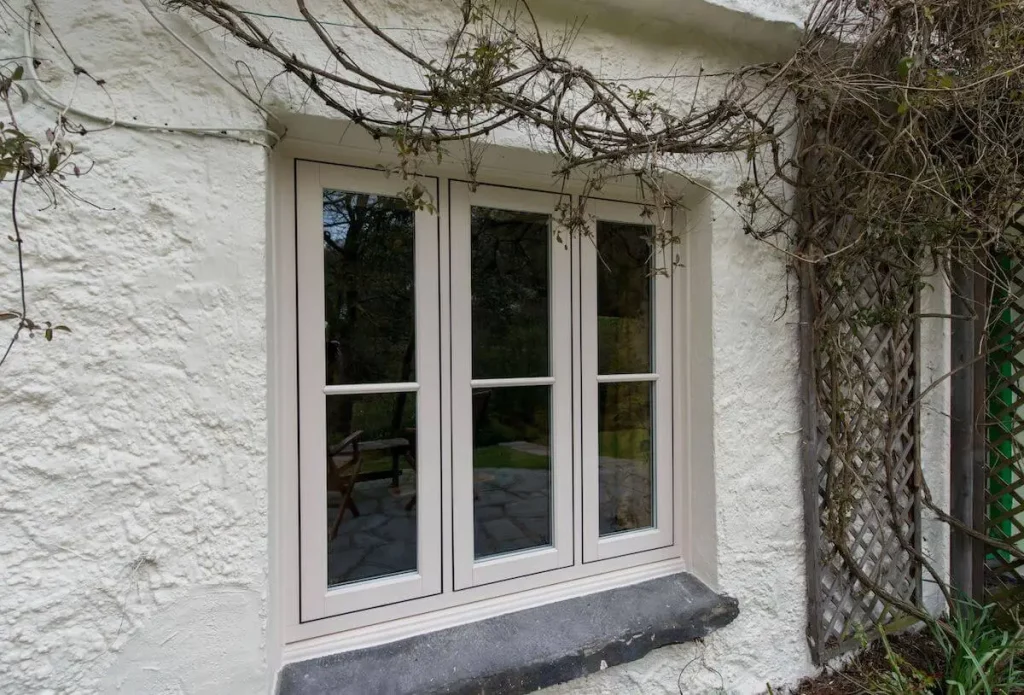 How much do uPVC windows cost? 8 Cottage Style Flush Sash UPVC